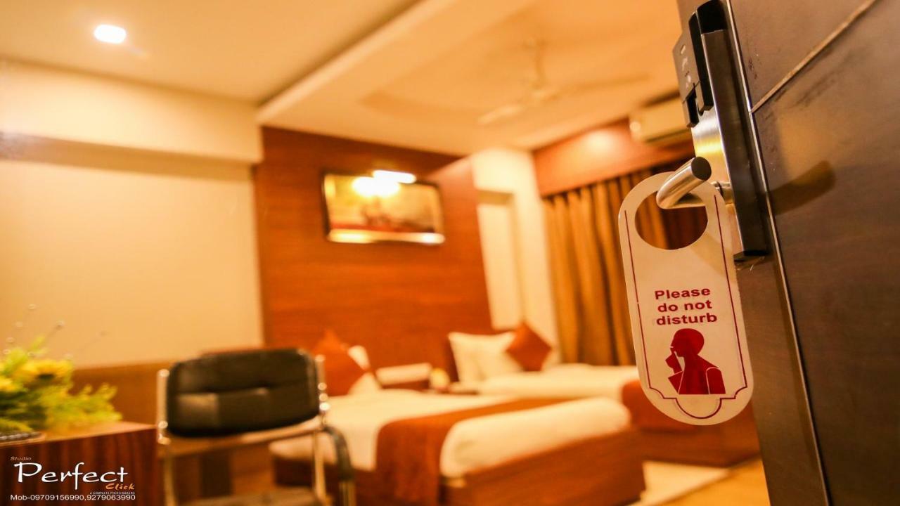 The Mahal Inn Jamshedpur Εξωτερικό φωτογραφία