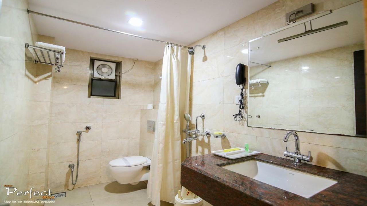 The Mahal Inn Jamshedpur Εξωτερικό φωτογραφία